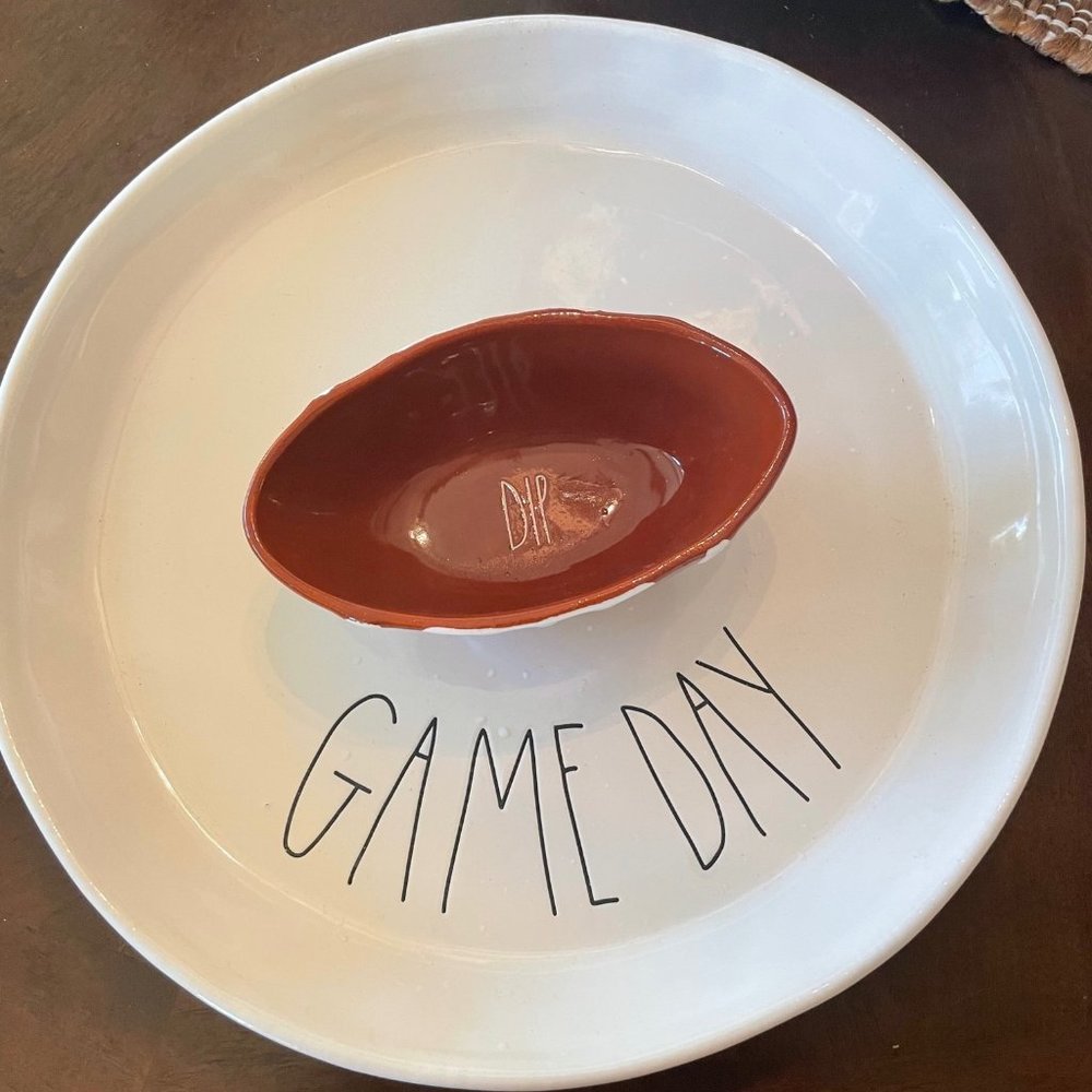 Rae Dunn Game Day Football Chip & Dip.  NWOT. Plate: 14in Dip 7in.